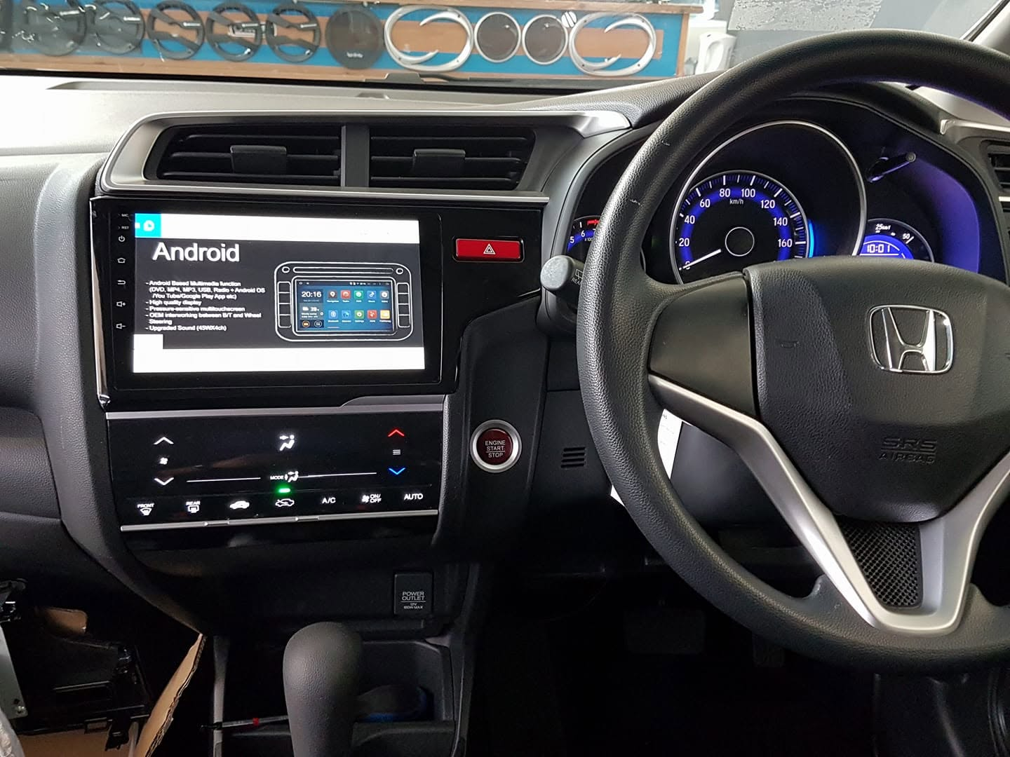 Honda dashboard with Android head unit install